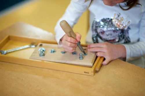 Senzitivní období a jak je podpořit doma | Montessori kurz
