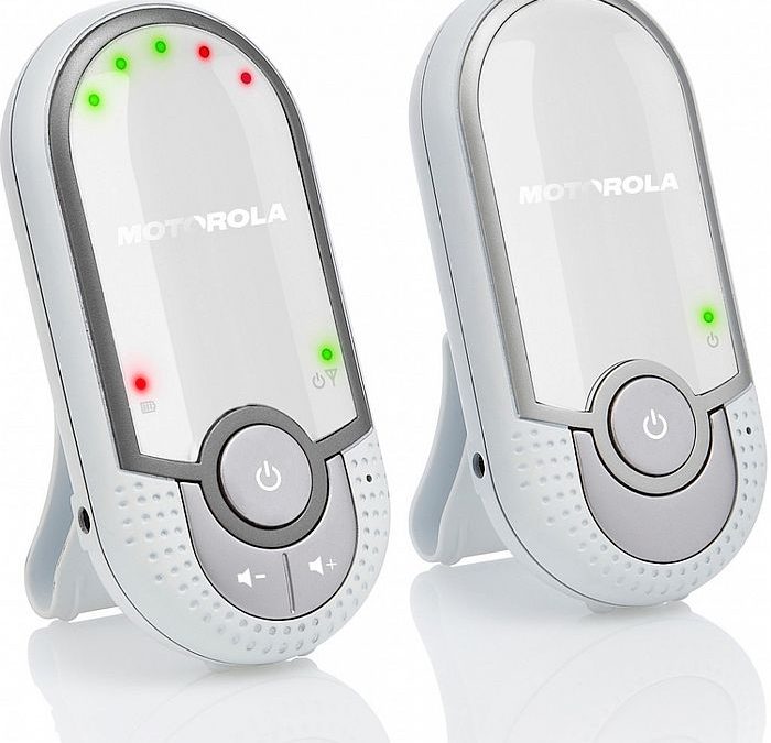 Elektronická chůvička Motorola MBP 11: video recenze (2021)