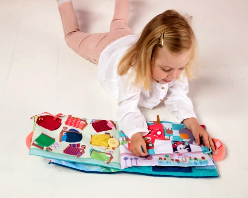 Vybíráme první dětské knížky a leporela pro nejmenší | Agátin svět
